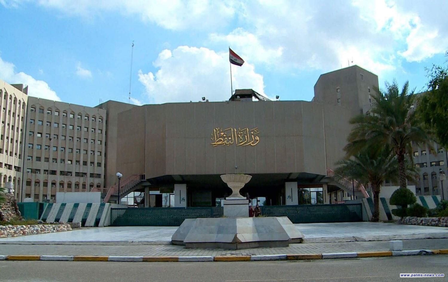 بيان شديد اللهجة من النفط: على الاقليم تسليم الواردات ونتابع عمليات التهريب ونحتفظ بالحق القانوني